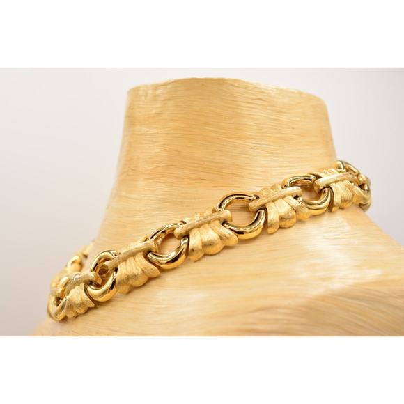 Givenchy Vintage Collar Necklace Brushed Gold Textured Chunky Signed 1980s 9A - Picture 9 of 12